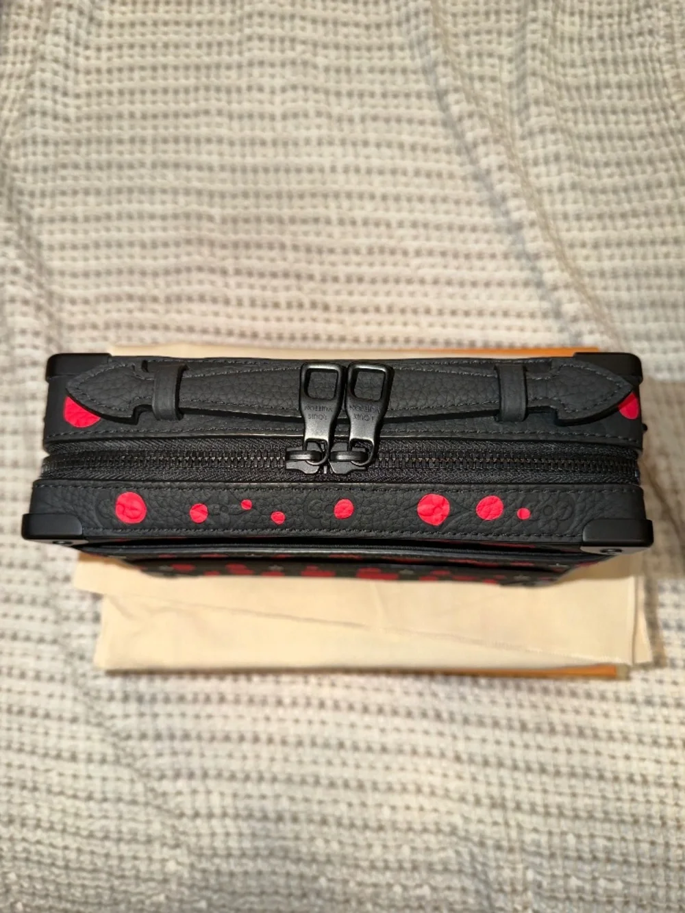 Louis Vuitton m21677 limited